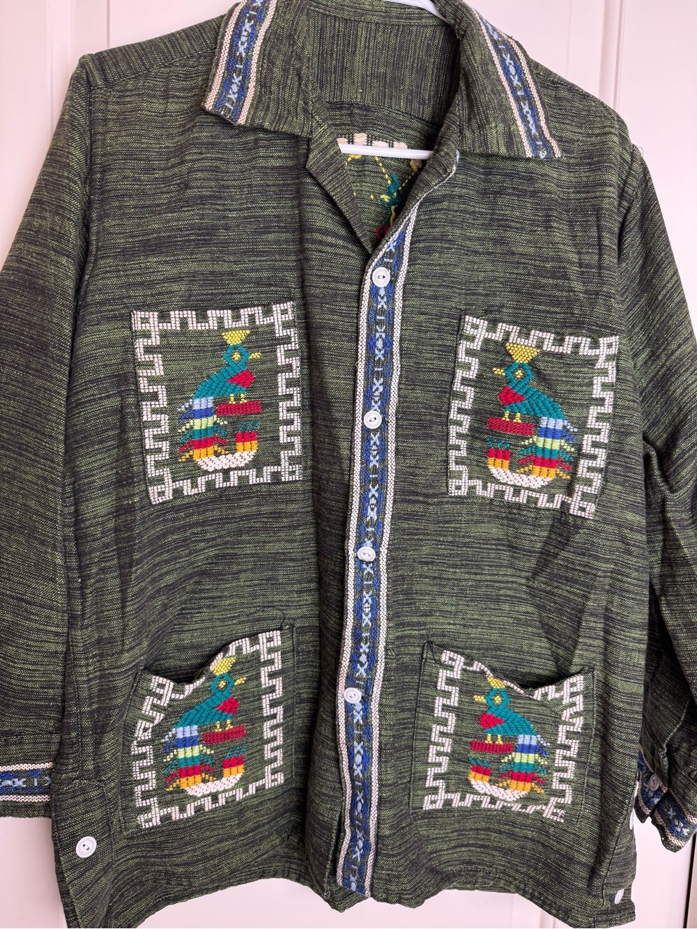 Vintage Guatemalan Quetzal Bird Embroidered Shirt Jacket Green Unisex M